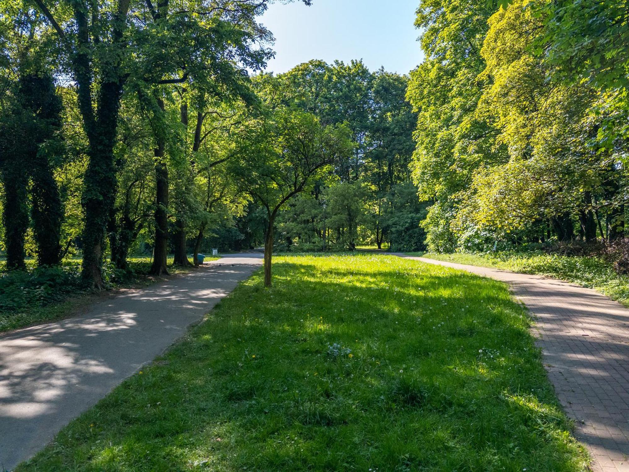 Apartament Fala Metro Sgh Klub Stodola Parking Parkview Fast Wifi Варшава Экстерьер фото